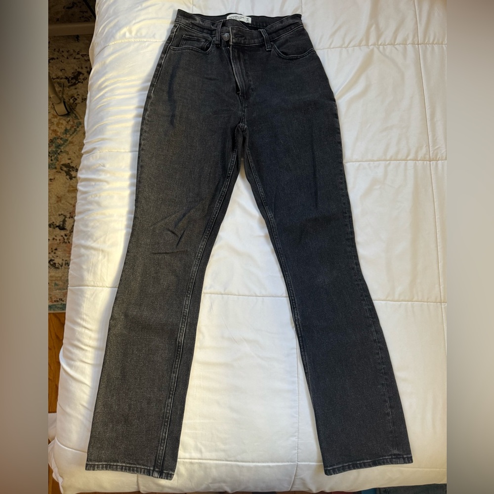 Abercrombie 90’s Slim Straight Curve Love
